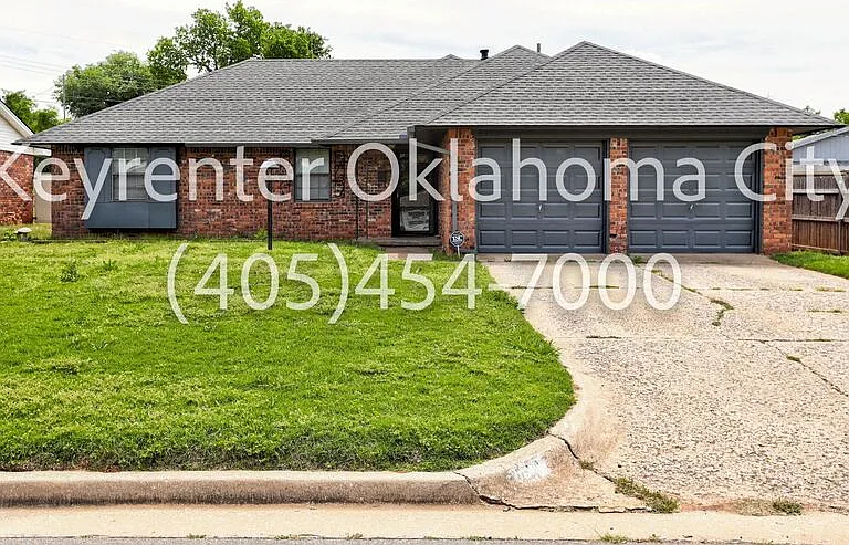 5932 N Terry Ave — Photo 1