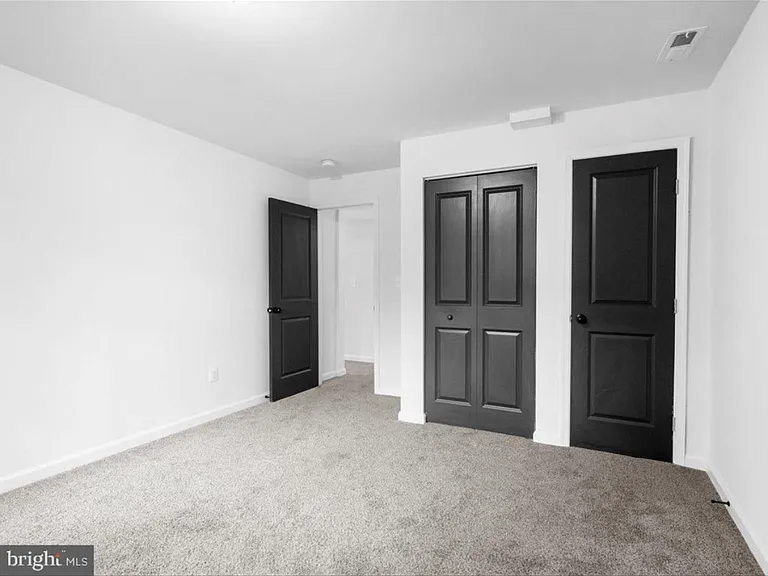579 West Dr — Photo 6