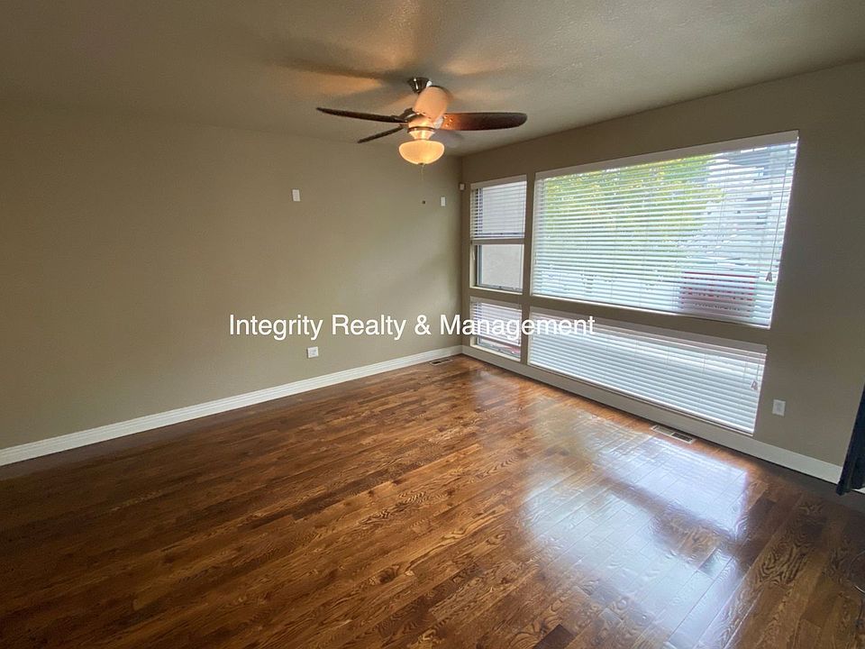 1st image of 2620 W Front View Crescent Dr