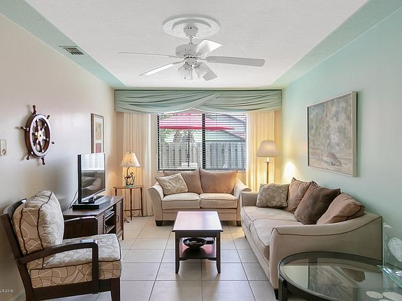 4th image of 3272 Sea Oats Cir