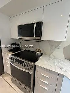 3111 N Ocean Dr #401 — Photo 10