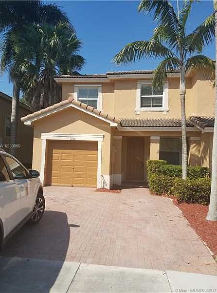 1st image of 1066 NE 41st Pl #0
