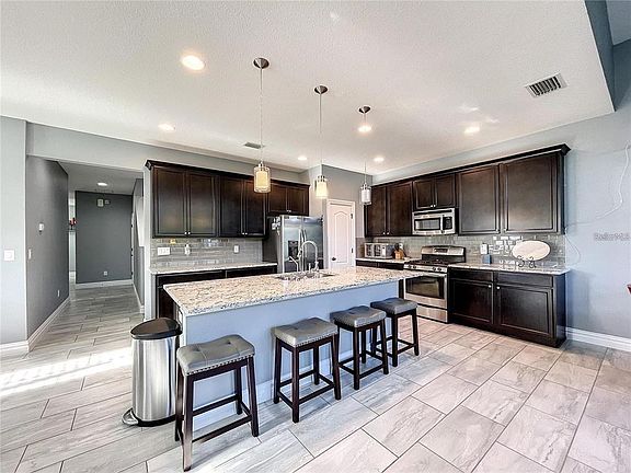 4th image of 14322 Parkside Ridge Way