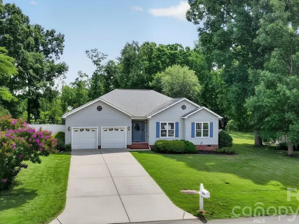 4934 Sagittarius Cir, Denver, NC 28037