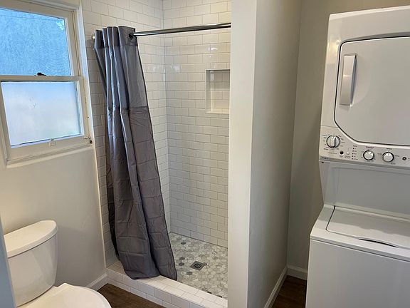5th image of 4755.5 Terrace Dr