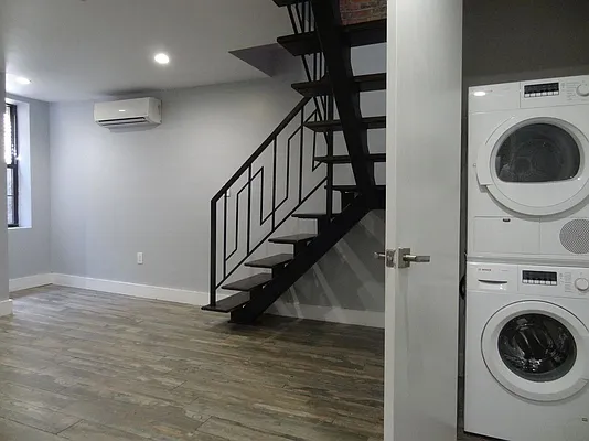 Rented by Arvik Group Real Estate | media 2