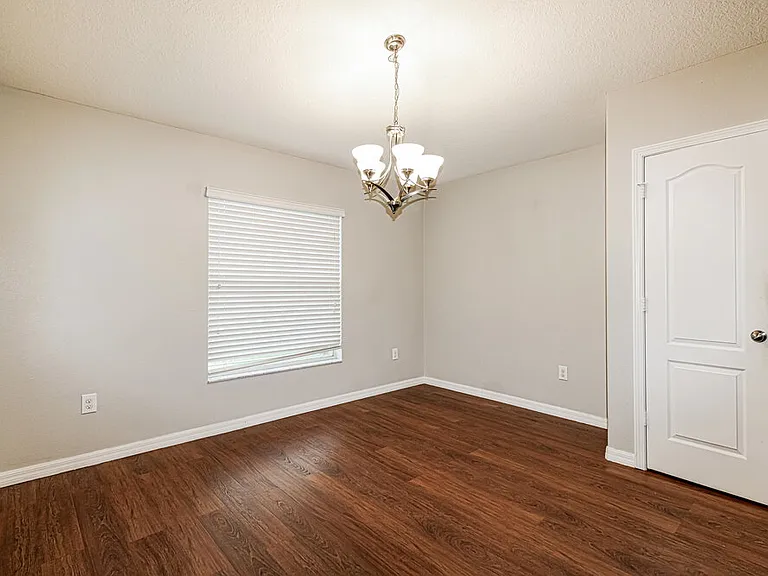 18408 Waydale Loop — Photo 4