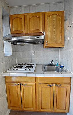2nd image of 21 Allen St #4D