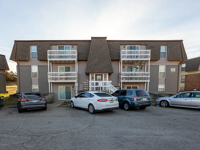 715 Allison Ave #3 — Photo 2