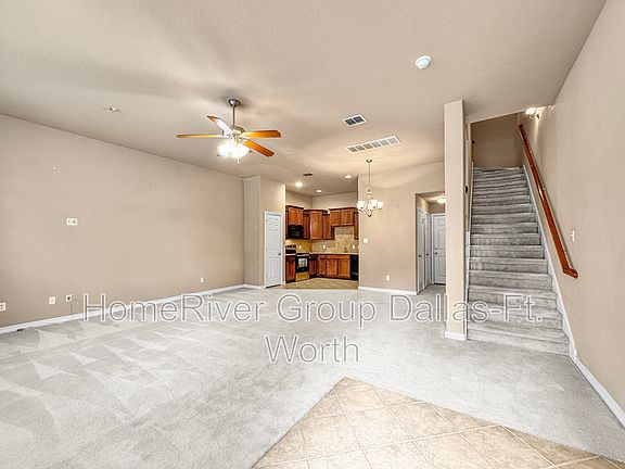 5th image of 2532 Bonnie Ln