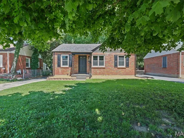 580 S New Florissant Rd, Florissant, MO 63031