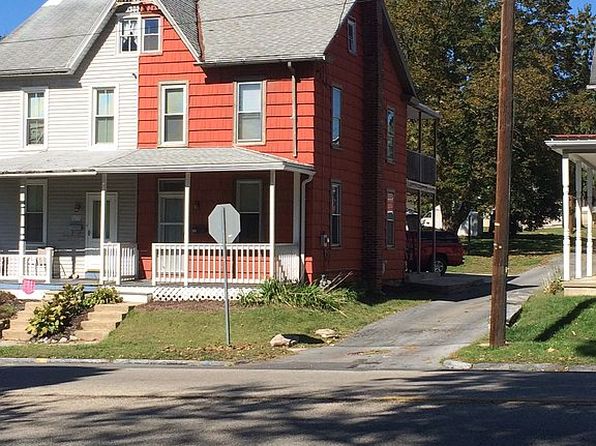 439 E Main St