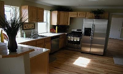 3rd image of 503 Galapago St