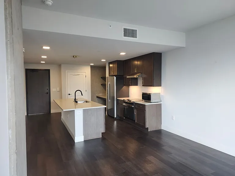 The Adria 179 W. Wilson St. — Photo 44
