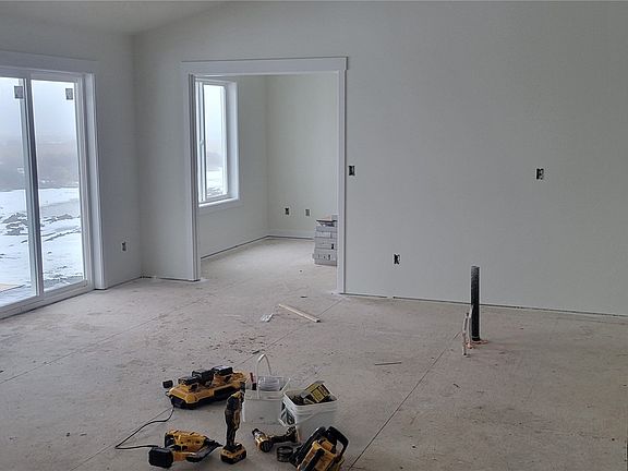 3rd image of 1139 7th Avenue NE