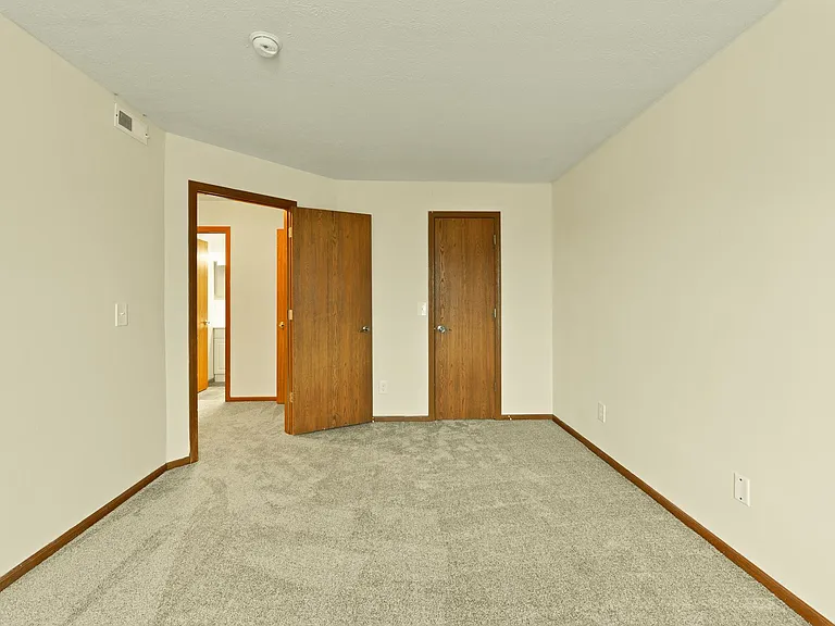 Waterford Pointe — Photo 35