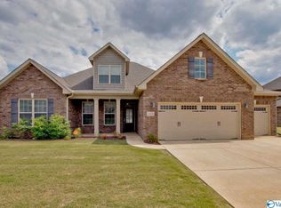 266 Dustin Ln NW, Madison, AL 35757
