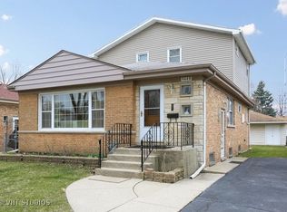 9448 Le Claire Ave, Skokie, IL 60077