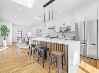 252 Main St #PENTHOUSE 301, Medford, MA 02155