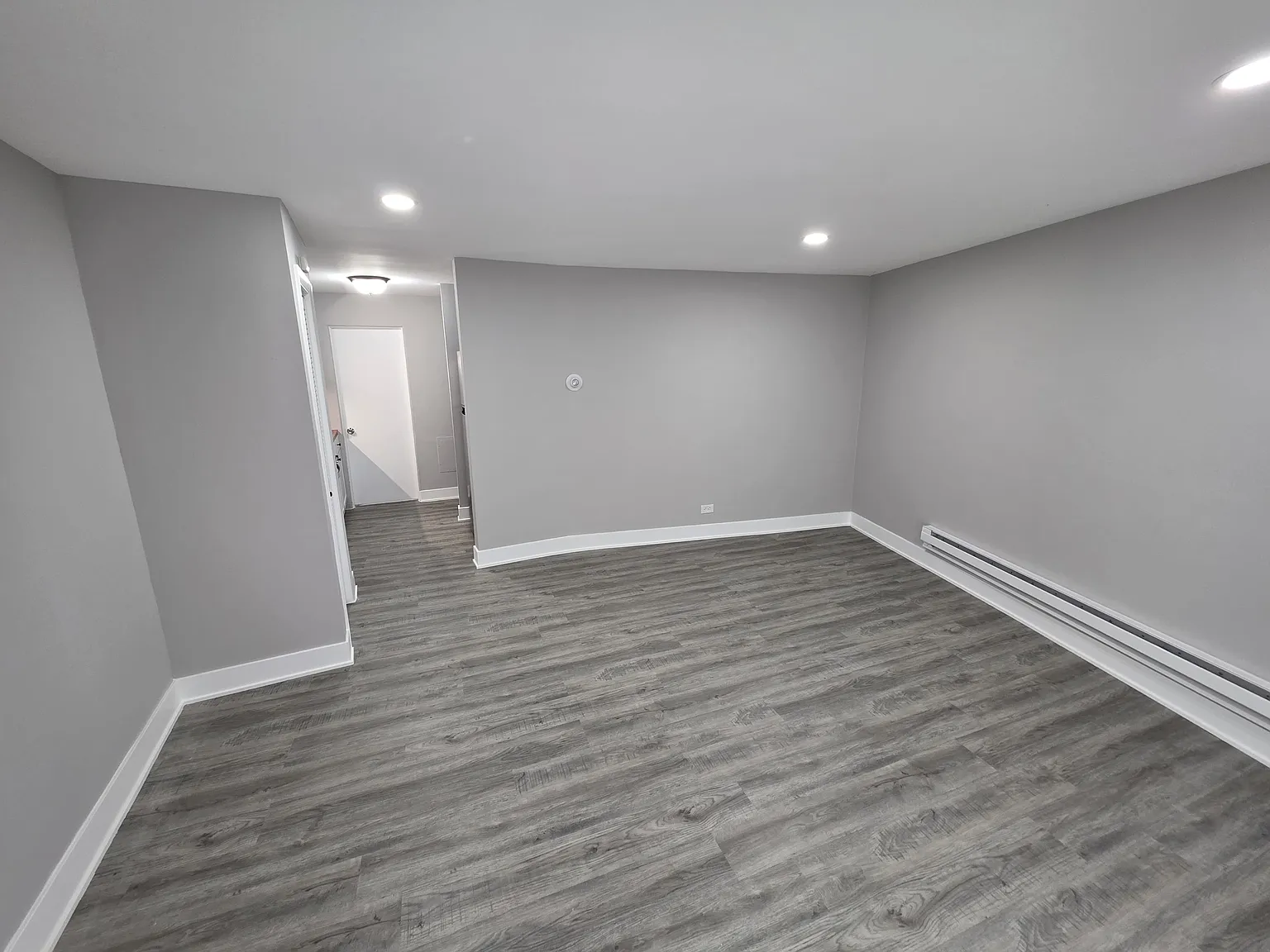 1 bed, 600 sqft, $1,600 — Photo 4