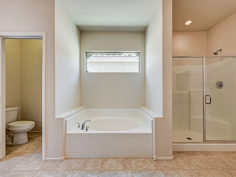 9522 Vega Carpio Ave — Photo 27