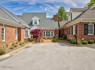 38 Brownsboro Hill Rd, Louisville, KY 40207