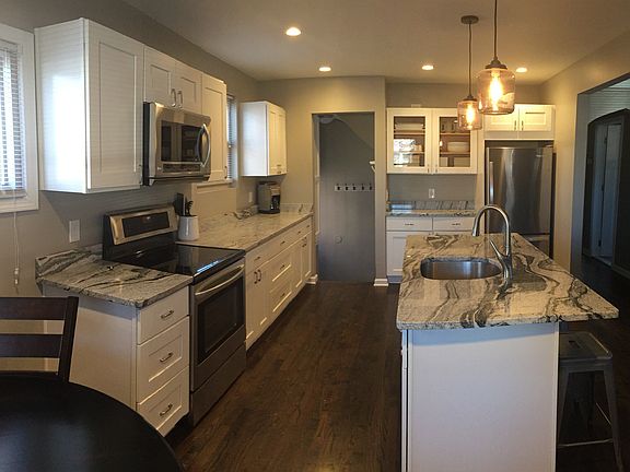 3rd image of 15753 Jonas Ave