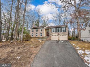 7601 Cervantes Ct, Springfield, VA 22153