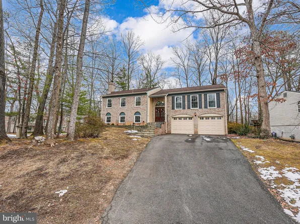 7601 Cervantes Ct, Springfield, VA 22153