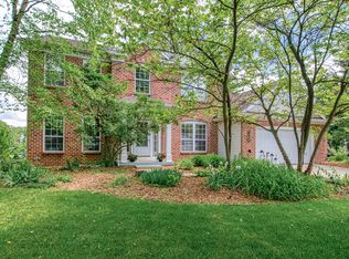 650 Highbury Ct SE, Ada, MI 49301