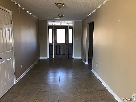 3rd image of 13737 Bartow Ln