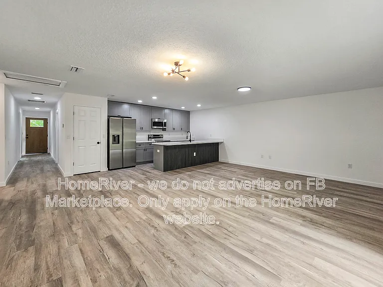 6851 SE 23rd Ave — Photo 9
