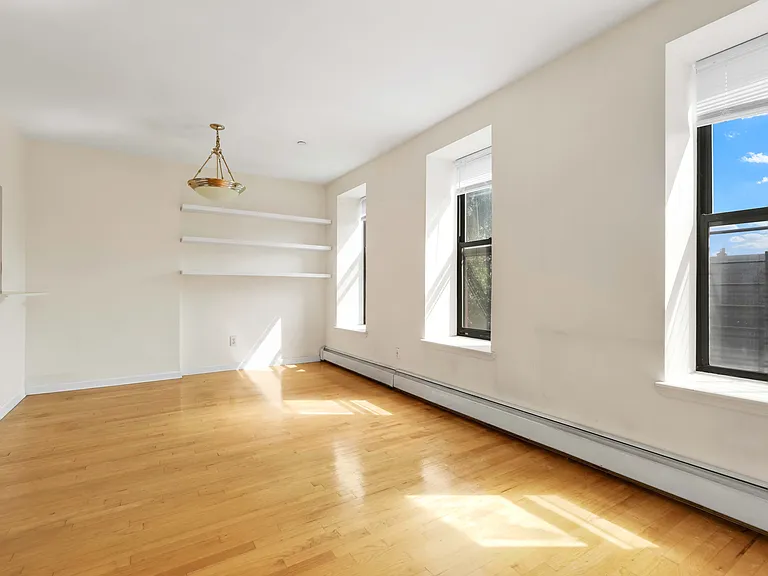 282 Saint James Pl #3 — Photo 8