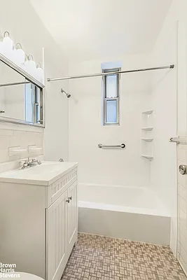 Rented by Brown Harris Stevens | media 25