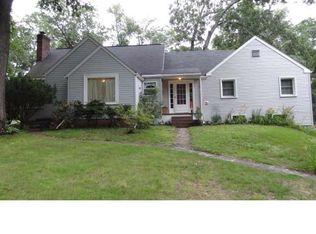 221 Cowpath Rd, Souderton, PA 18964