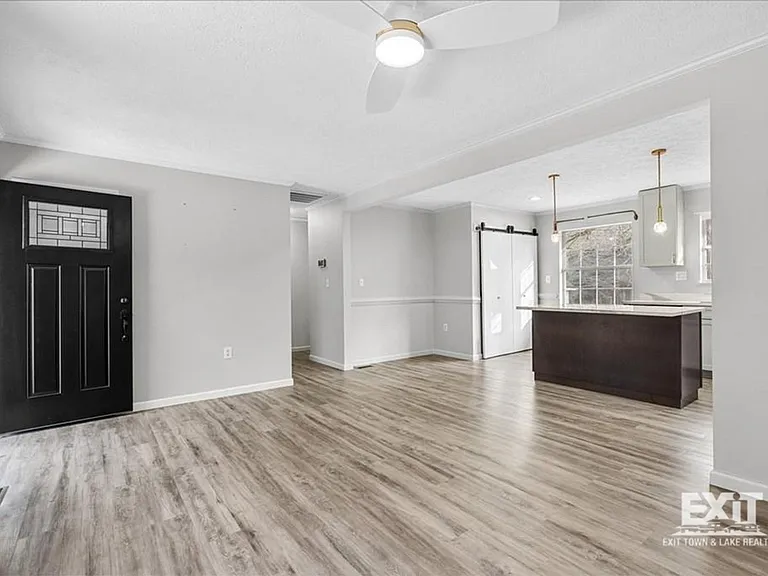 105 Marrow St — Photo 4