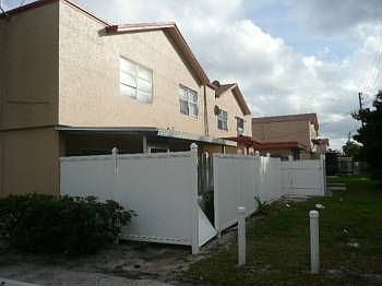 2nd image of 3101 NW 5th Ter #158-1