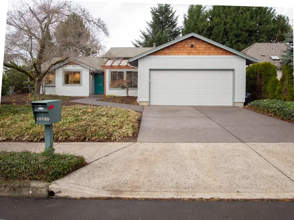 15729 NE Fremont St, Portland, OR 97230