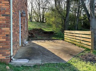 136 Port Dr, Madison, TN 37115
