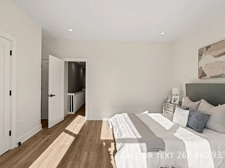 2921 W Oxford St #SFH — Photo 29