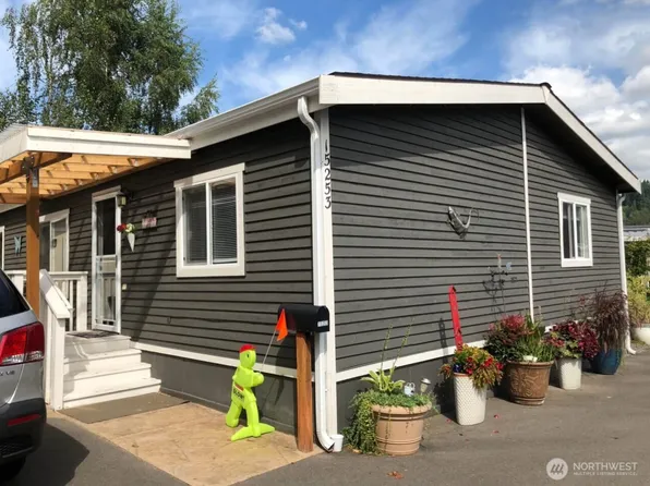 15253 Pine Drive, Renton, WA 98058