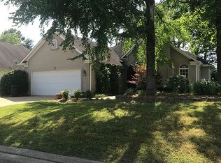 124 E Point Dr, Saltillo, MS 38866