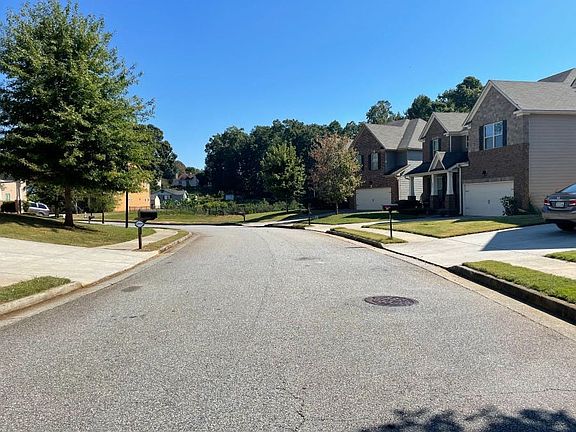 5th image of 545 Highbranch Cir