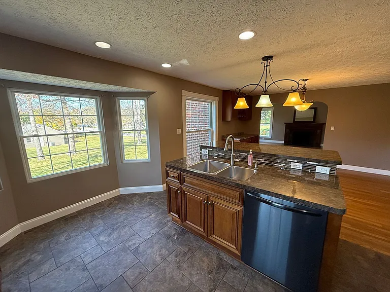 30871 Lorain Rd — Photo 4