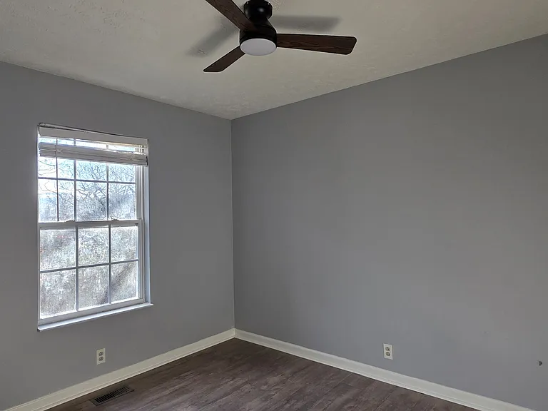 2323 Ilolo St #1 — Photo 18