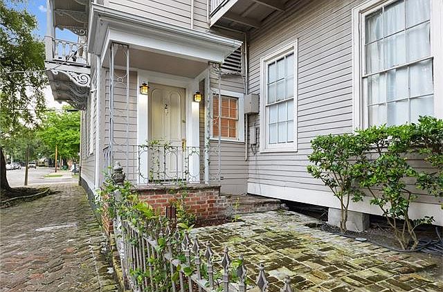 1st image of 1454 Saint Mary St APT 2