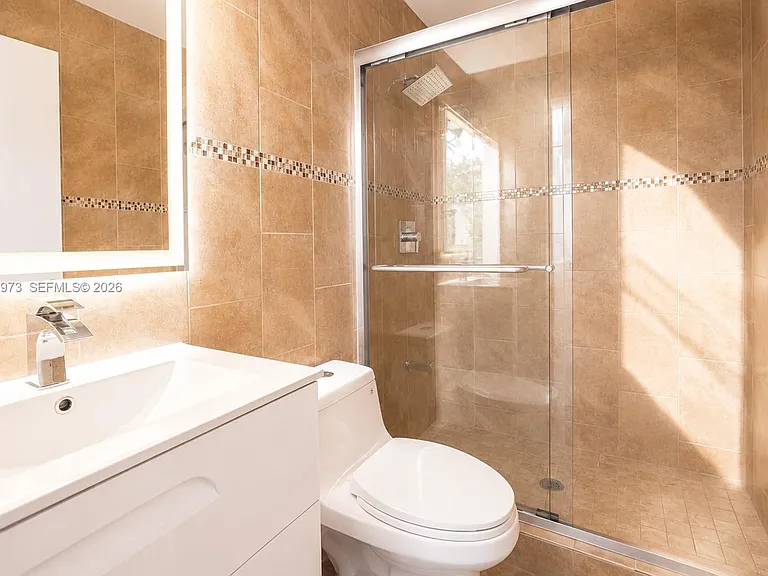 15428 SW 50th Ter #15428 — Photo 21