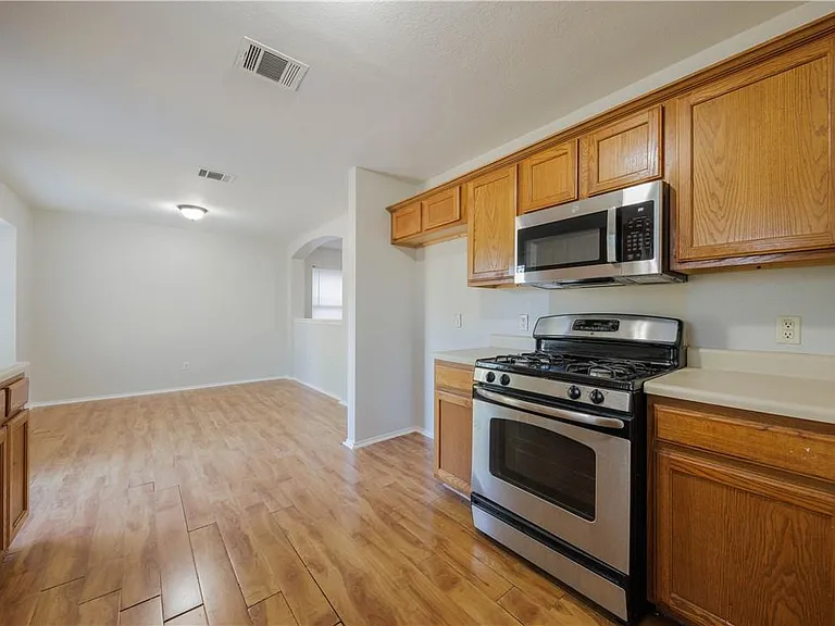 2905 Rainy River Dr — Photo 18