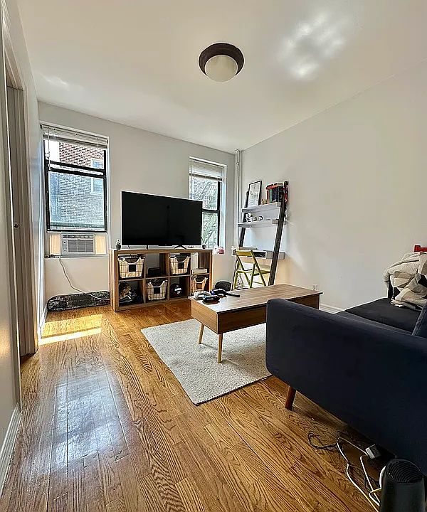 1st image of 326 E 78th St APT 24