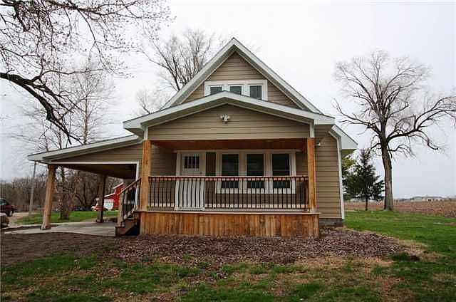1st image of 1601 W Washington Ave